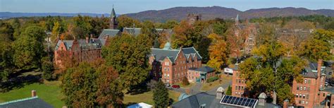 mount holyoke niche